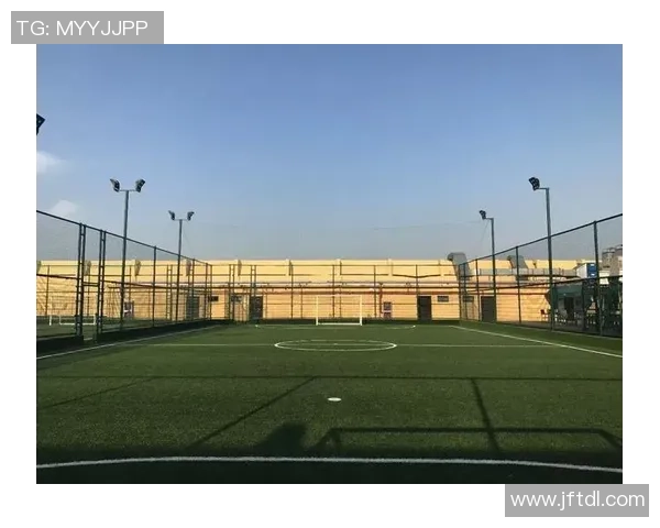 足球婚姻：在绿茵场上谱写爱的旋律与人生的交响曲